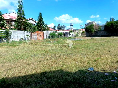 Utawala Commercial Plot for Sale - Image 4