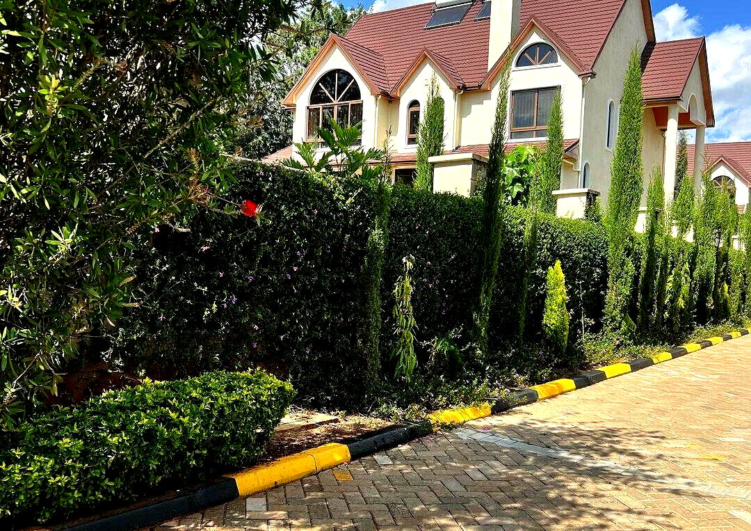 7-Ensuite Villa on Half-Acre with Manicured Garden – Karen