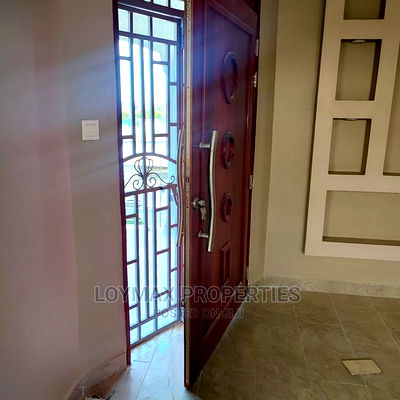 5bdrm Maisonette in Reli Sacco, Kitengela for sale - Image 5