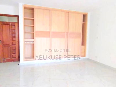 3bdrm Apartment in Nyali for rent - Image 13