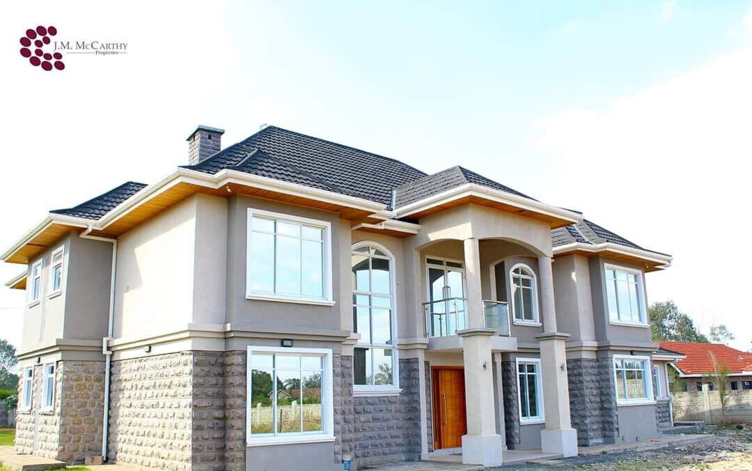Half-Acre Townhouse with DSQ & Modern Finishes – Karen