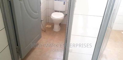 8500 Sq Feet Godown for Sale - Image 6