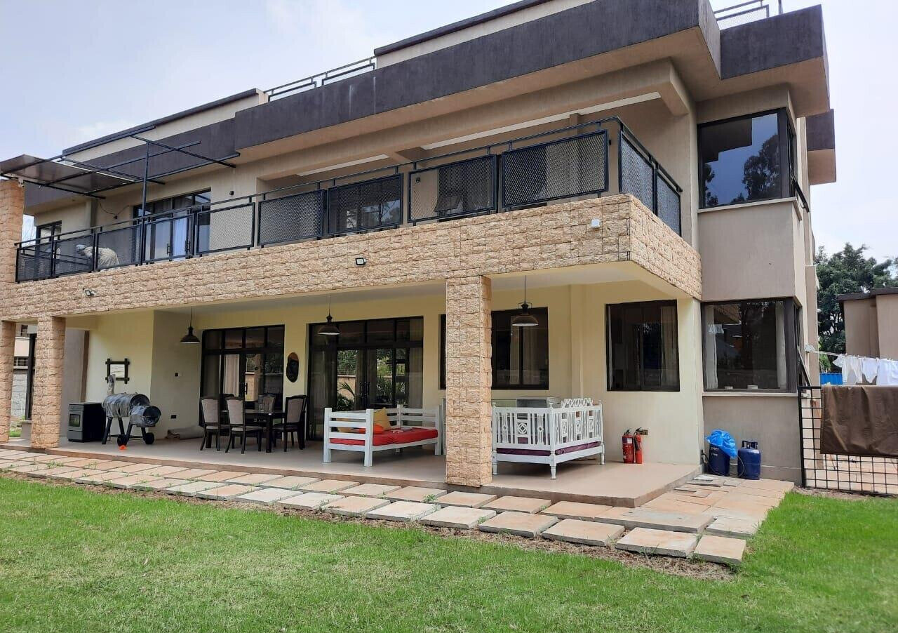 4-Bed Townhouse with CCTV & Good Roads – Hardy, Karen