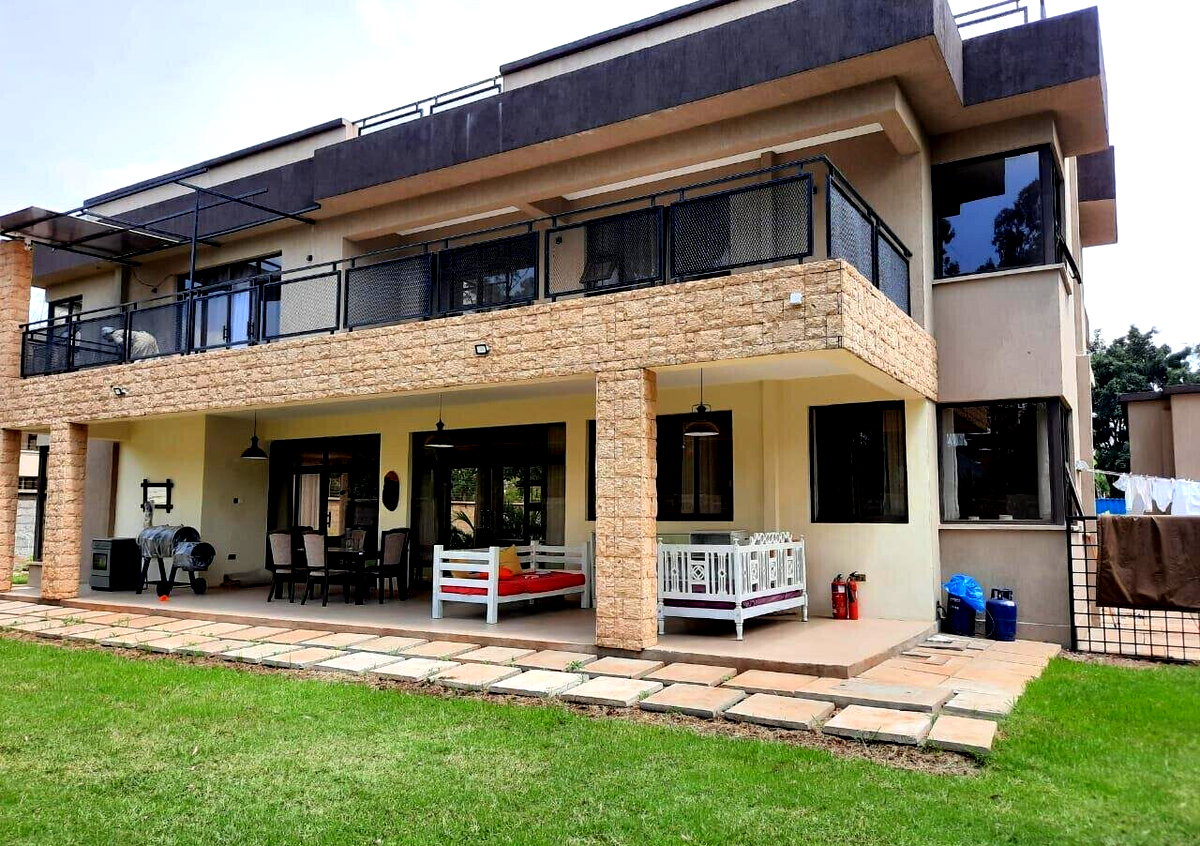 4-Bed Townhouse with CCTV & Good Roads – Hardy, Karen