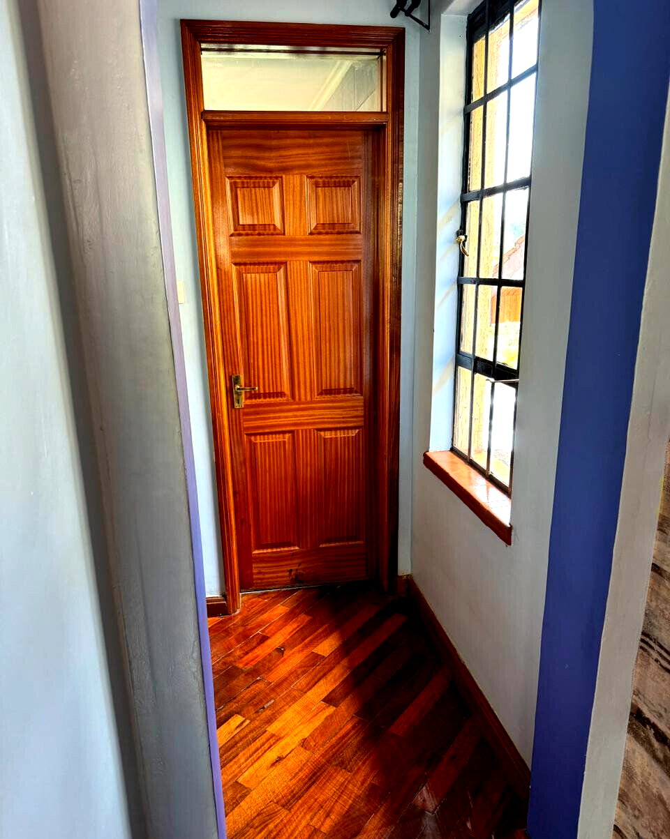 Trident Villas 4-Ensuite Townhouse with DSQ & Inverter - Lavington