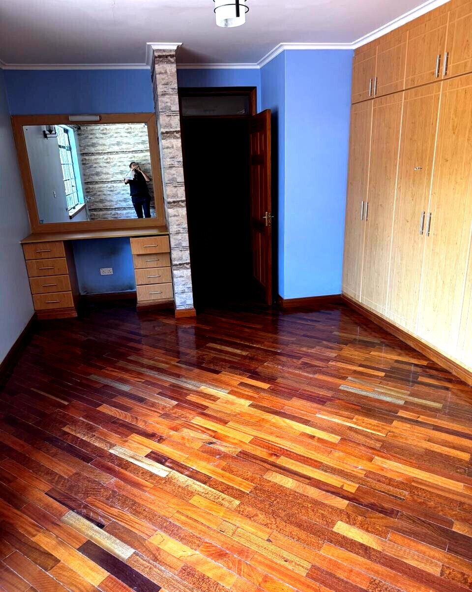 Trident Villas 4-Ensuite Townhouse with DSQ & Inverter - Lavington