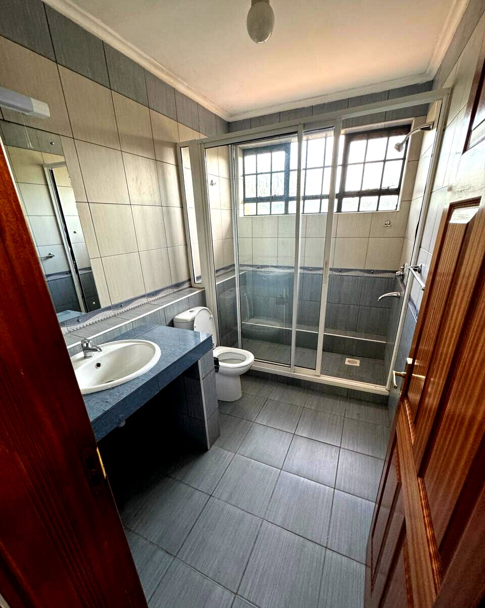 Trident Villas 4-Ensuite Townhouse with DSQ & Inverter - Lavington