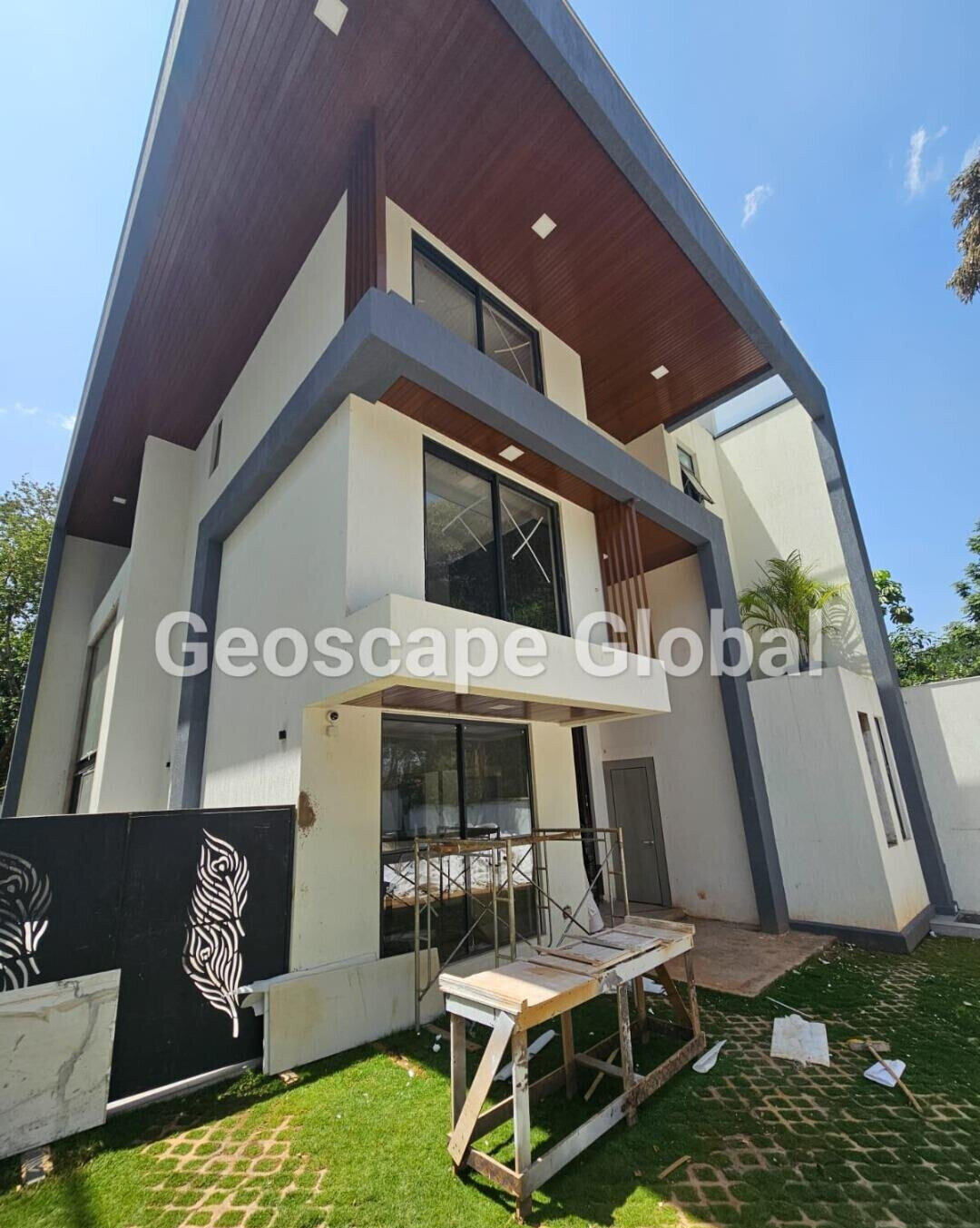 5-Ensuite Townhouse with Private Garden & DSQ - Lavington