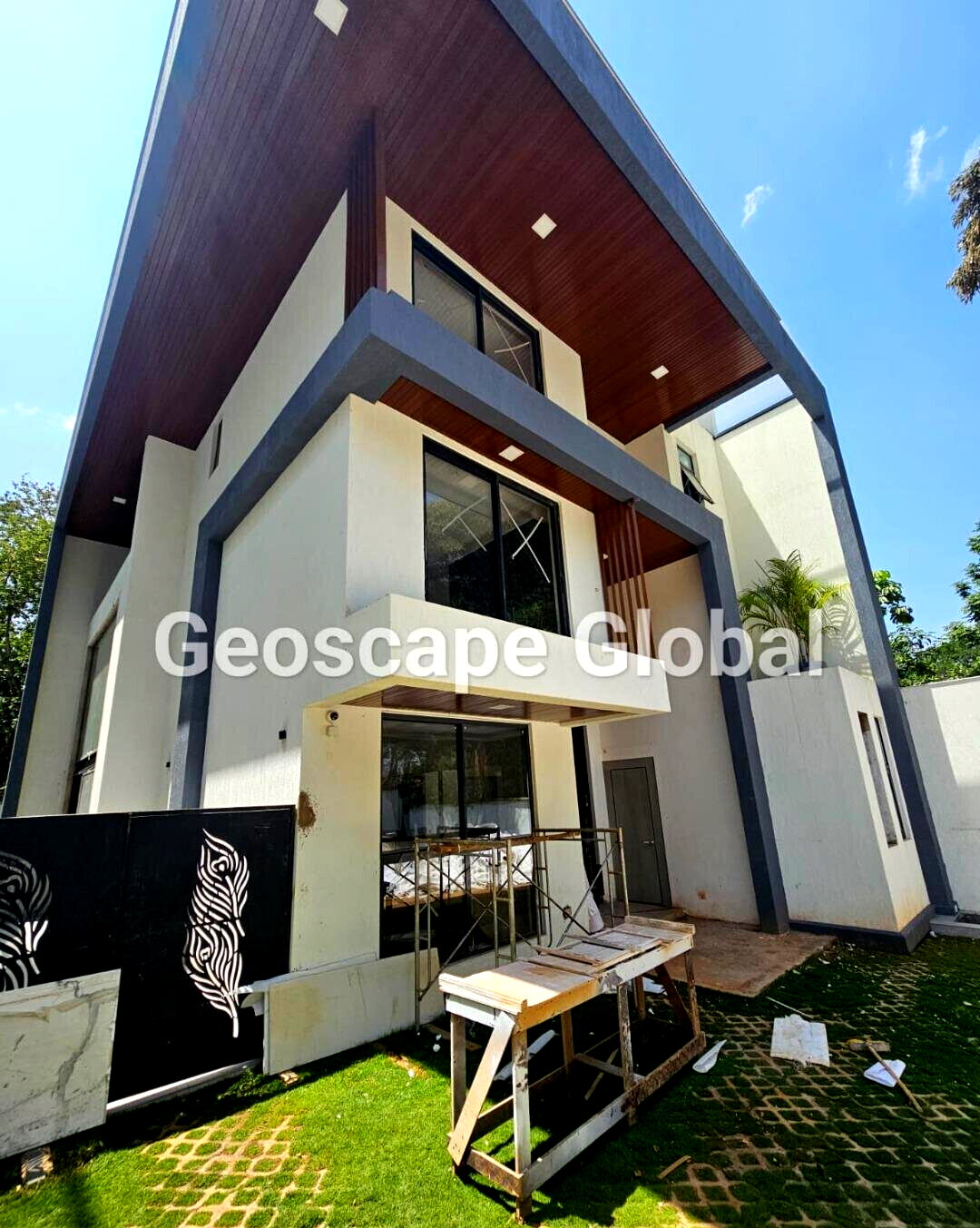 5-Ensuite Townhouse with Private Garden & DSQ - Lavington