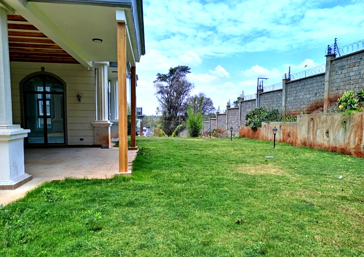 5-Ensuite Townhouse with Clubhouse & Pool - Loresho Gated Estate