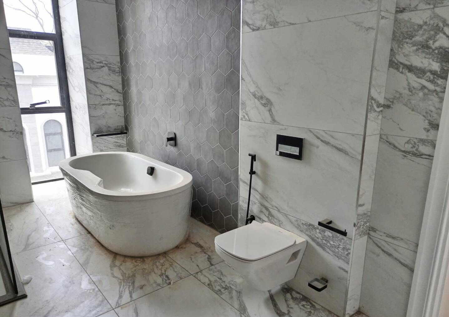 5-Ensuite Townhouse with Clubhouse & Pool - Loresho Gated Estate