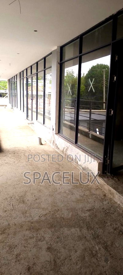 Certified 4500sqft Strategic Mall Shops Restaurants - Image 6