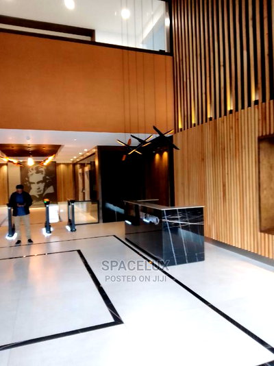 Retail Space Show Rooms - Image 2