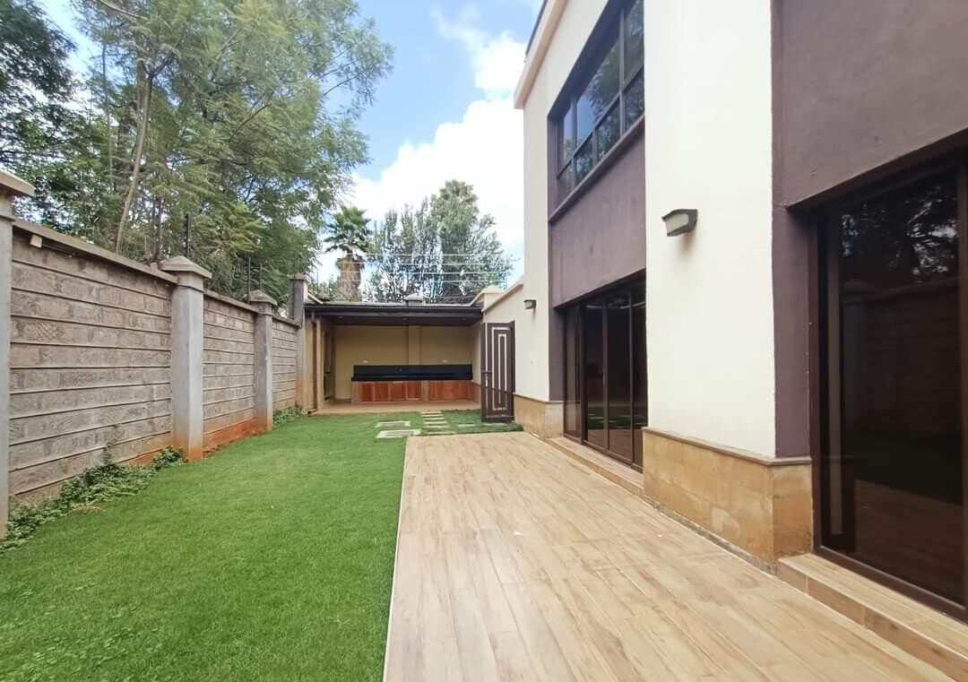Expansive 4BR Townhouse with Private Garden & DSQ - Kileleshwa