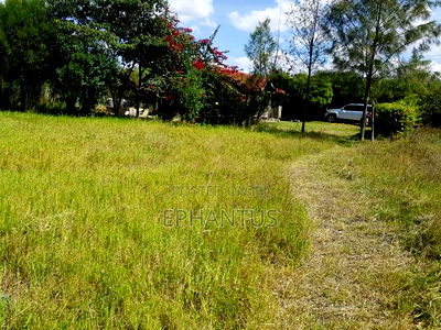 Prime 1/2 Acre for Sale in Kitengela - Image 3
