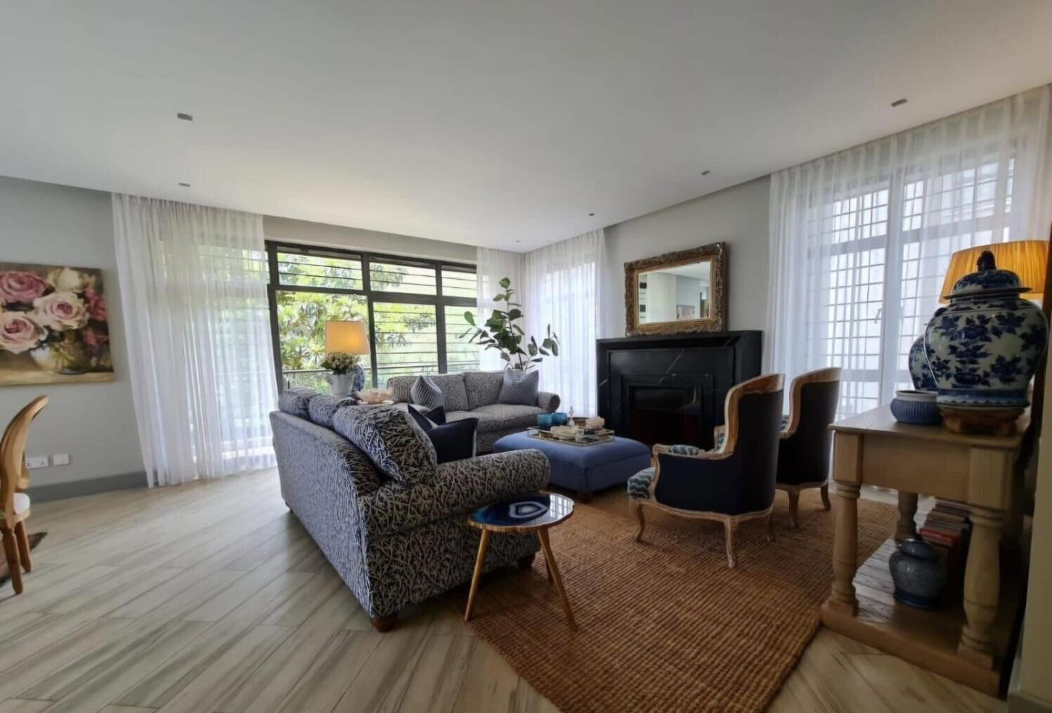 5 En-Suite Townhouse with Pool & Gym - Kitisuru, UN Area