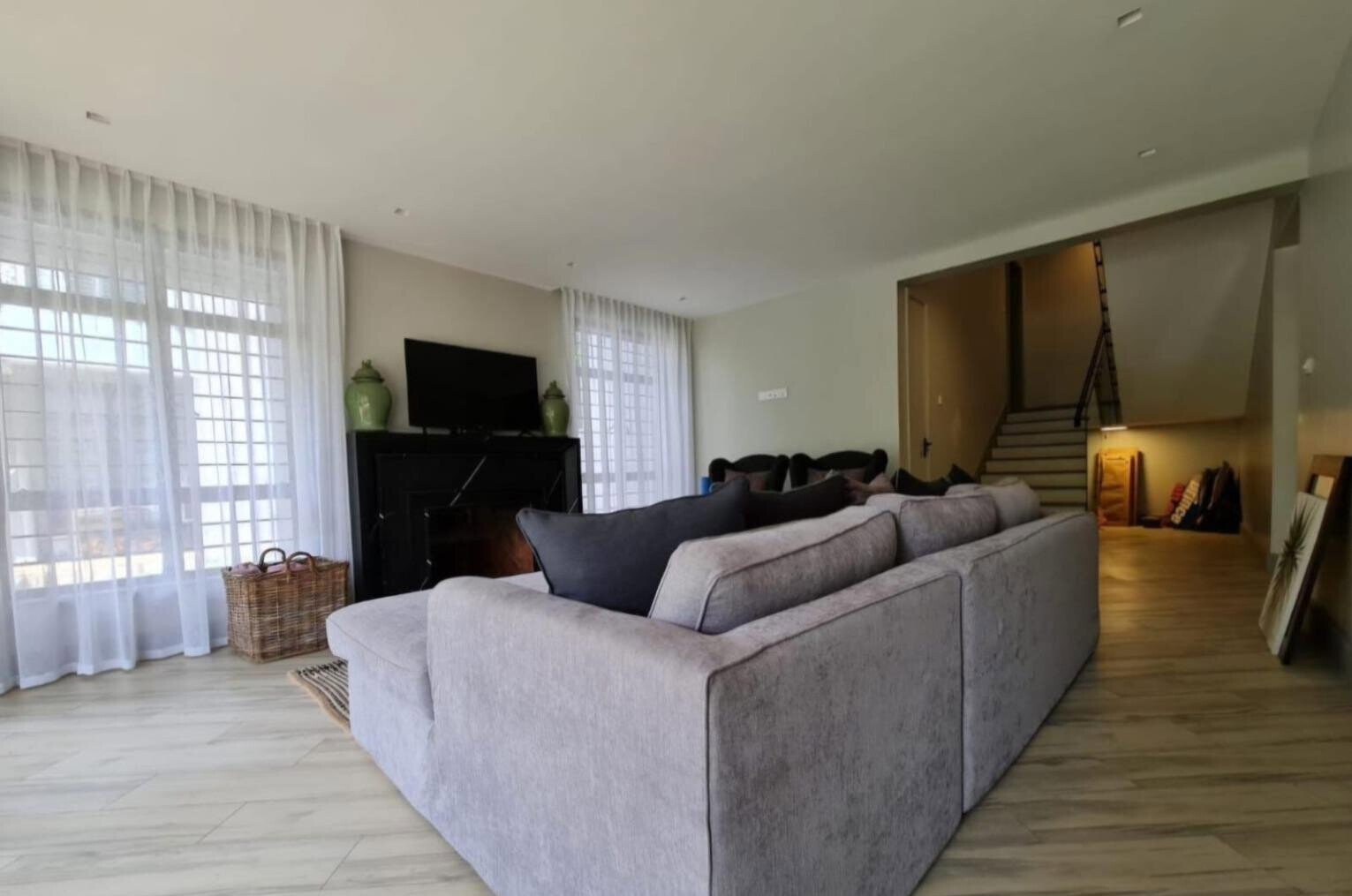 5 En-Suite Townhouse with Pool & Gym - Kitisuru, UN Area