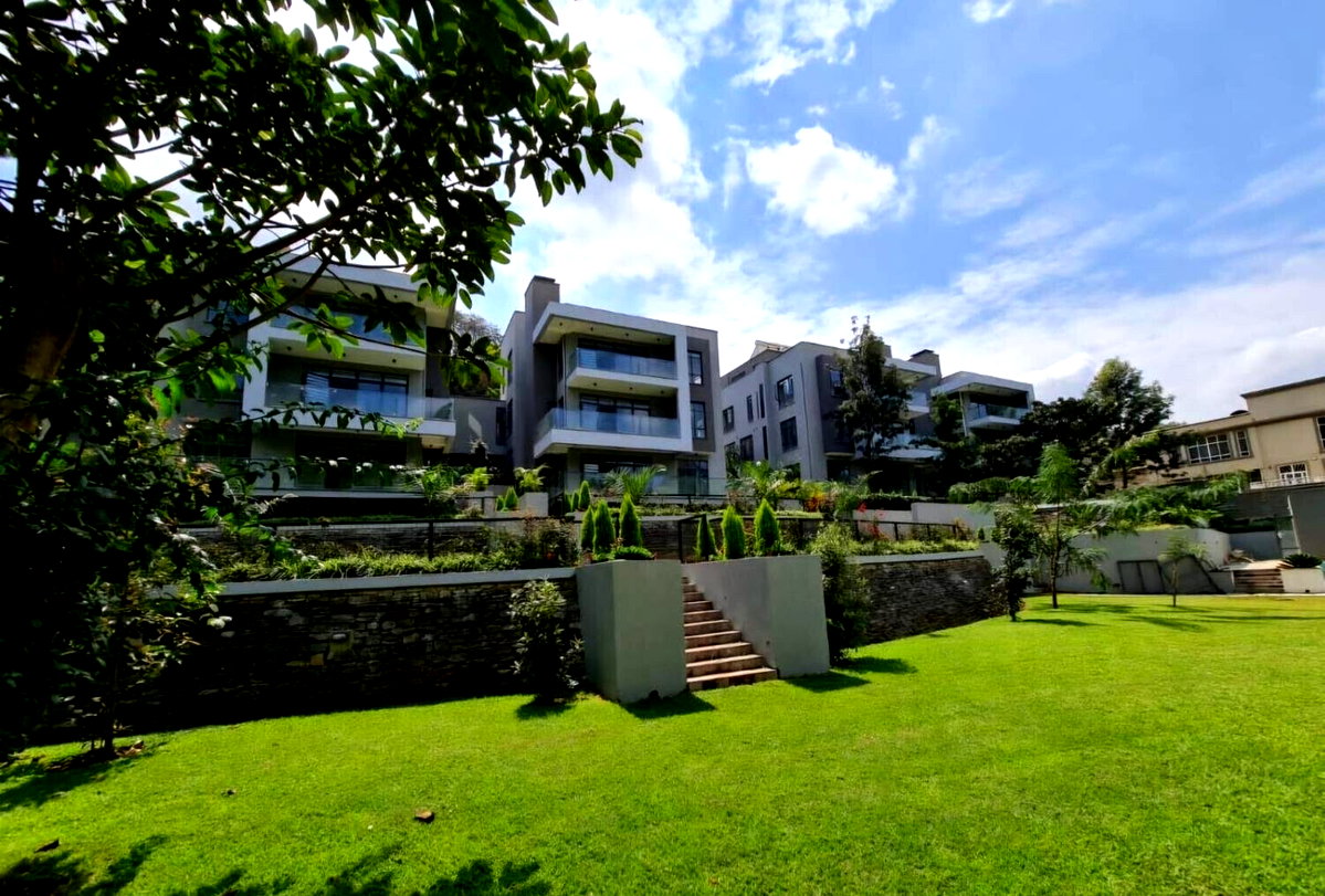5 En-Suite Townhouse with Pool & Gym - Kitisuru, UN Area