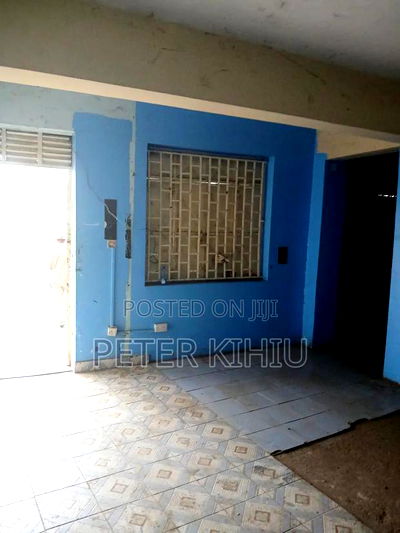 Shop to 1800sqft at Donholm in a Busy Location - Image 8