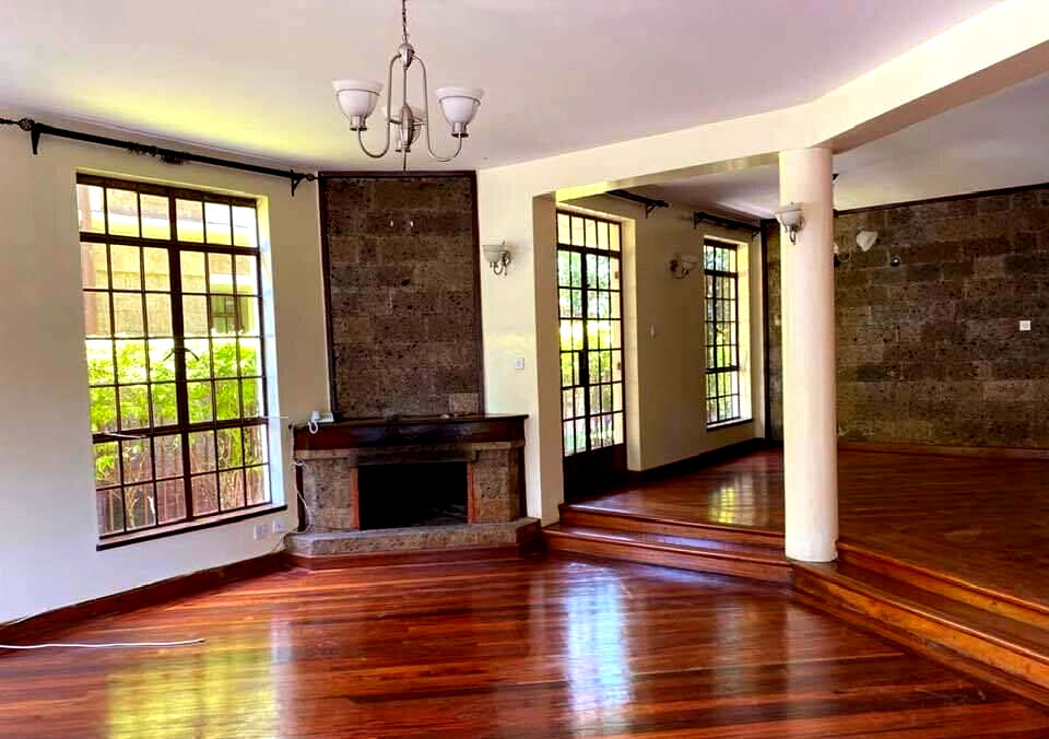 Quick Sale 5-Ensuite Townhouse with DSQ in Lavington - KES 63M