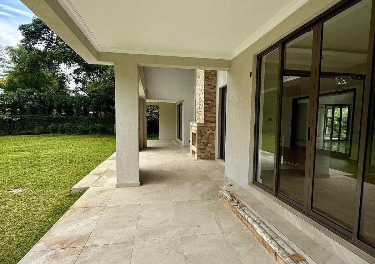 5-Ensuite Villa with Office & Clubhouse – Hardy, Karen