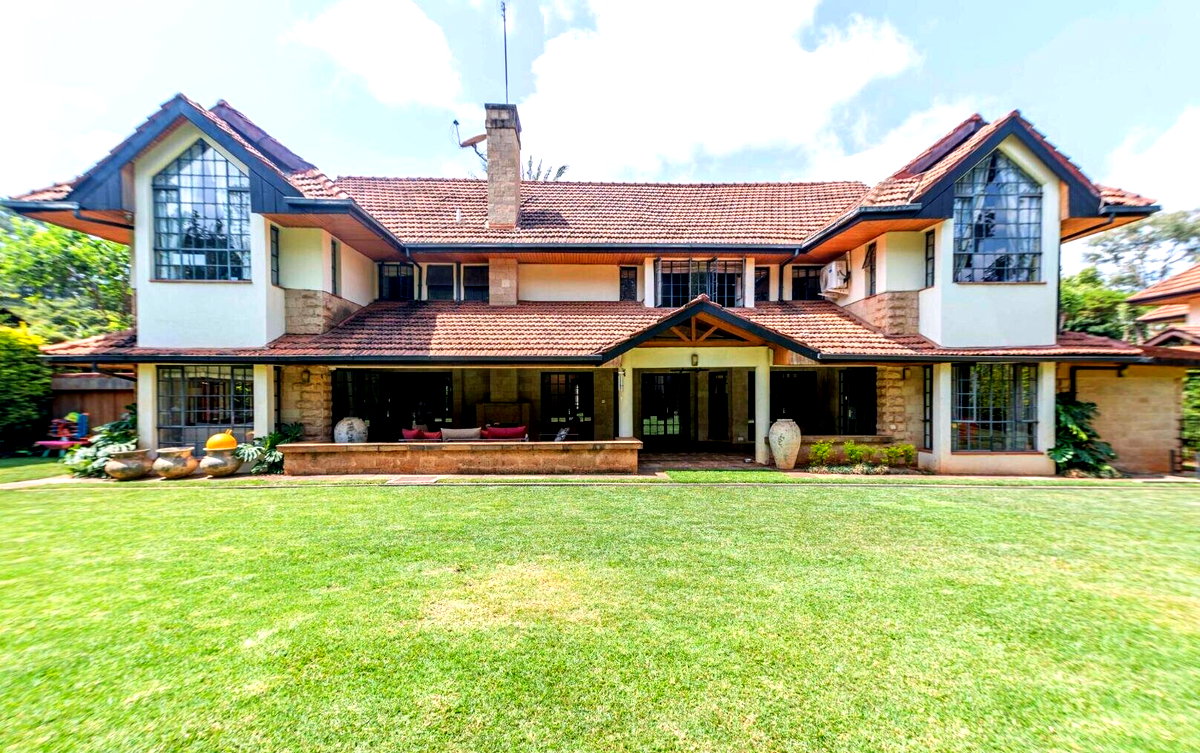 5-Bed Townhouse with Mahogany Floors & DSQ - Lower Kabete