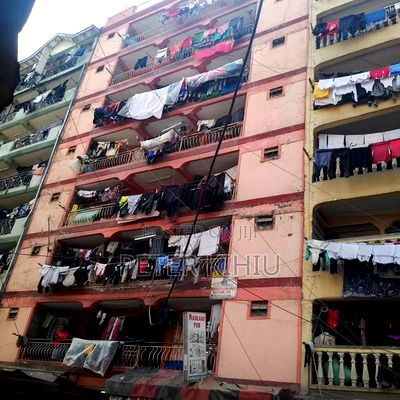 1bdrm Block of Flats in Pipeline for sale - Image 2