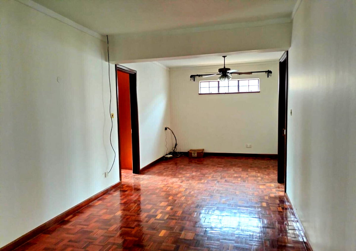 4-Ensuite Townhouse with DSQ & Private Garden - Westlands