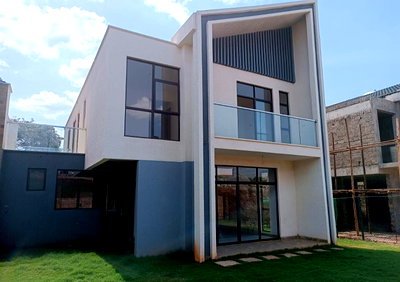 1/8 Acre Townhouse - Nairobi Central