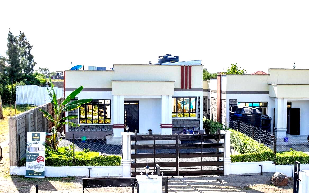 3BR Flat Roof Bungalow in 50x100 Compound - Kitengela