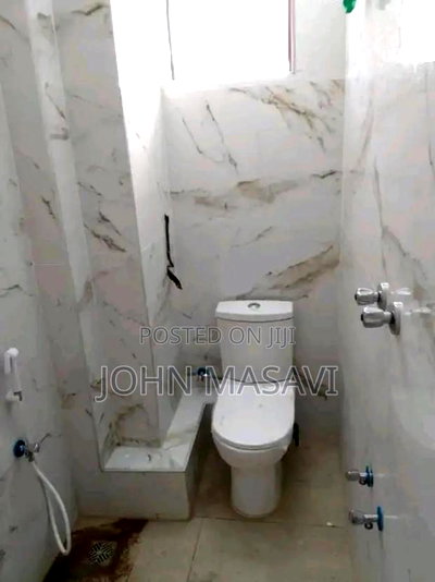 2bdrm Block of Flats in Tiktak, Majengo for rent - Image 4