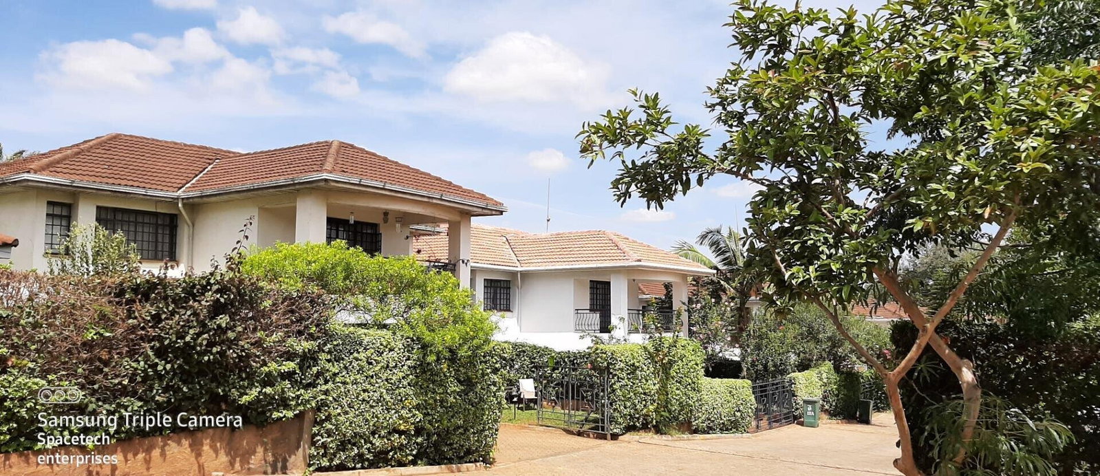 4-Ensuite Townhouse with Pool & Gym Access - Westlands