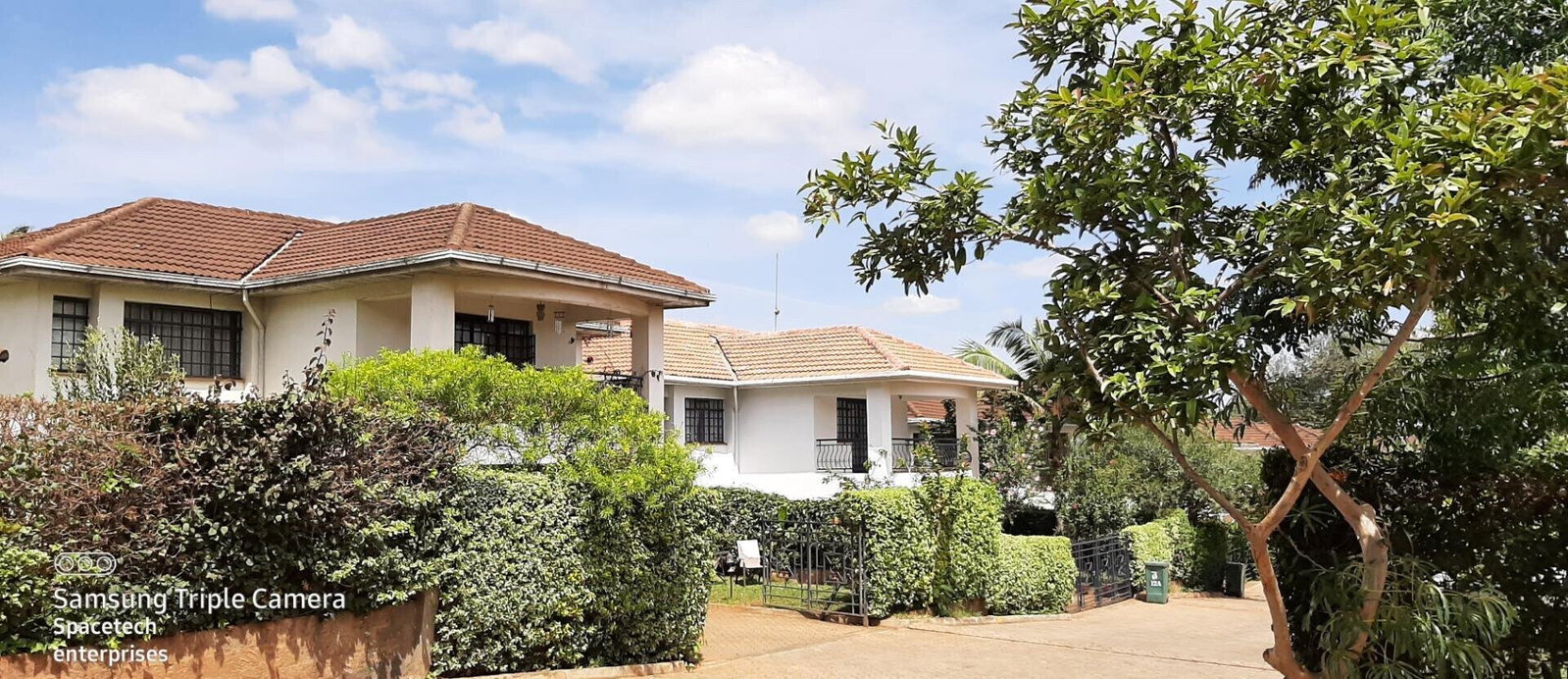 4-Ensuite Townhouse with Pool & Gym Access - Westlands