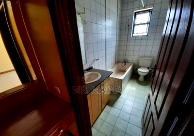 3bdrm Apartment in White Oak Apartments, State House Area for sale - Image 13