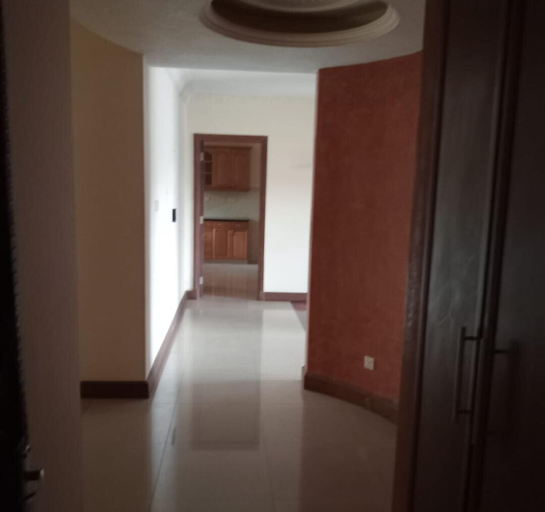 3BR Riverside Apartment with Staff Quarters & Parking