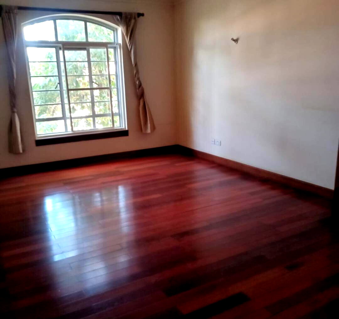 3BR Riverside Apartment with Staff Quarters & Parking