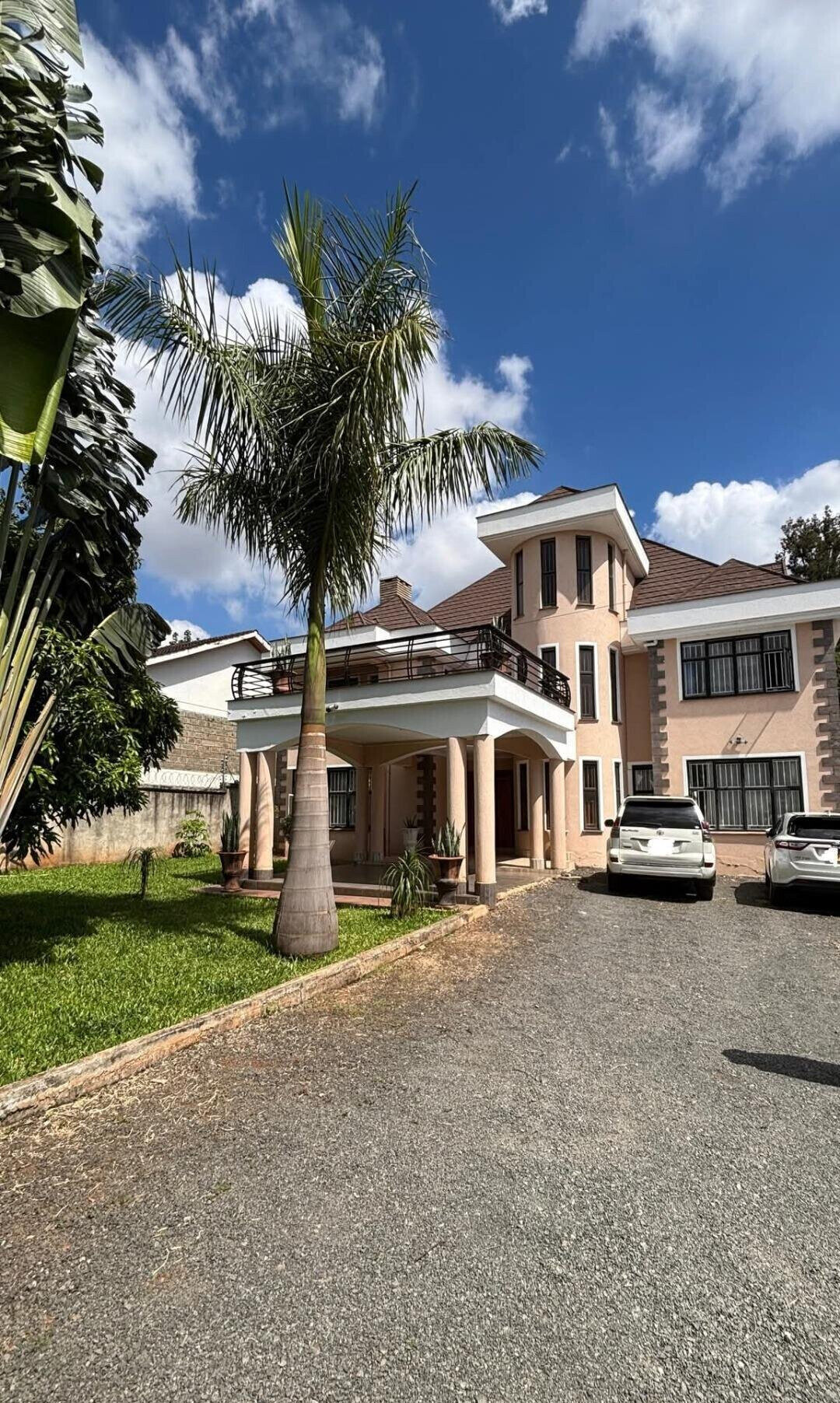 5-Bed Townhouse with Home Office & Private Gym - Kahawa Sukari