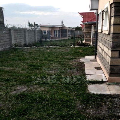 3bdrm Maisonette in Accacia, Kitengela for sale - Image 5