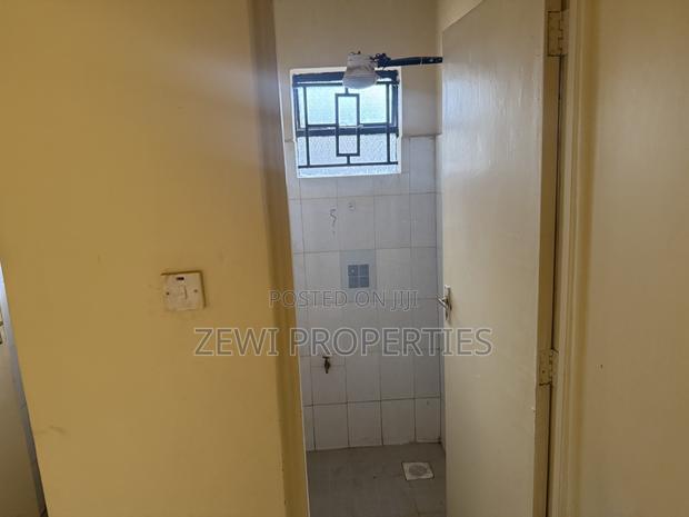 3bdrm Bungalow in Oluulua for sale