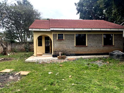 3bdrm Bungalow in Oluulua for sale - Image 2