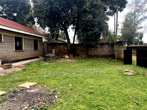 3bdrm Bungalow in Oluulua for sale