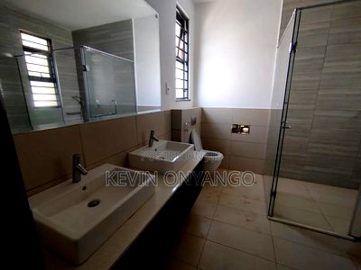 4bdrm House in Garden Estate, Thome for rent - Image 12