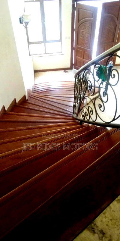 5bdrm Maisonette in Karen Flama, Nairobi Central for Sale - Image 2