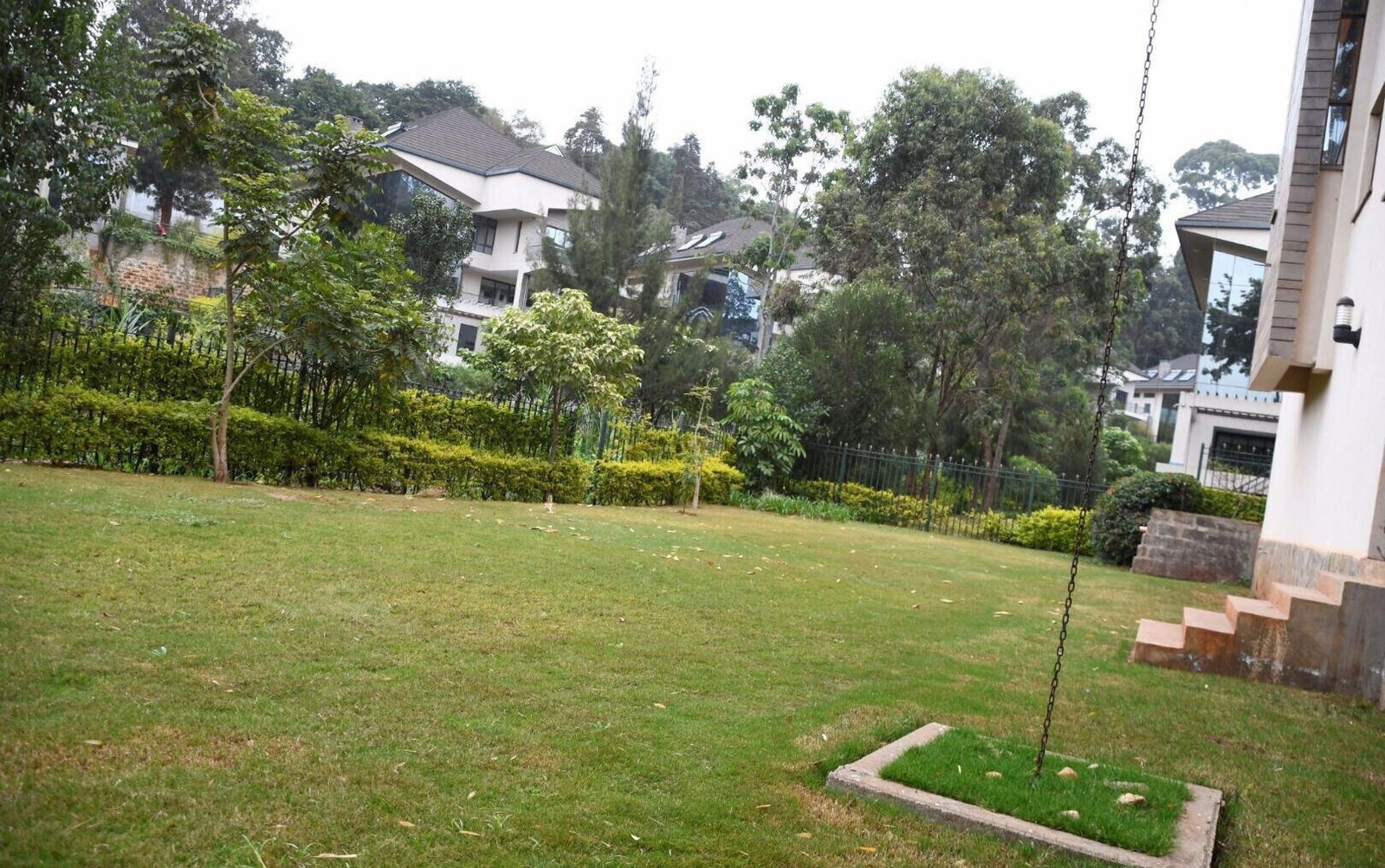 5BR Smart Townhouse with Cinema, Gym & Sauna - Lower Kabete