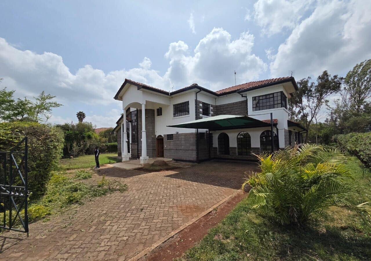 5-Bed Townhouse on Half-Acre Near Rubius & Nairobi Academy – Karen