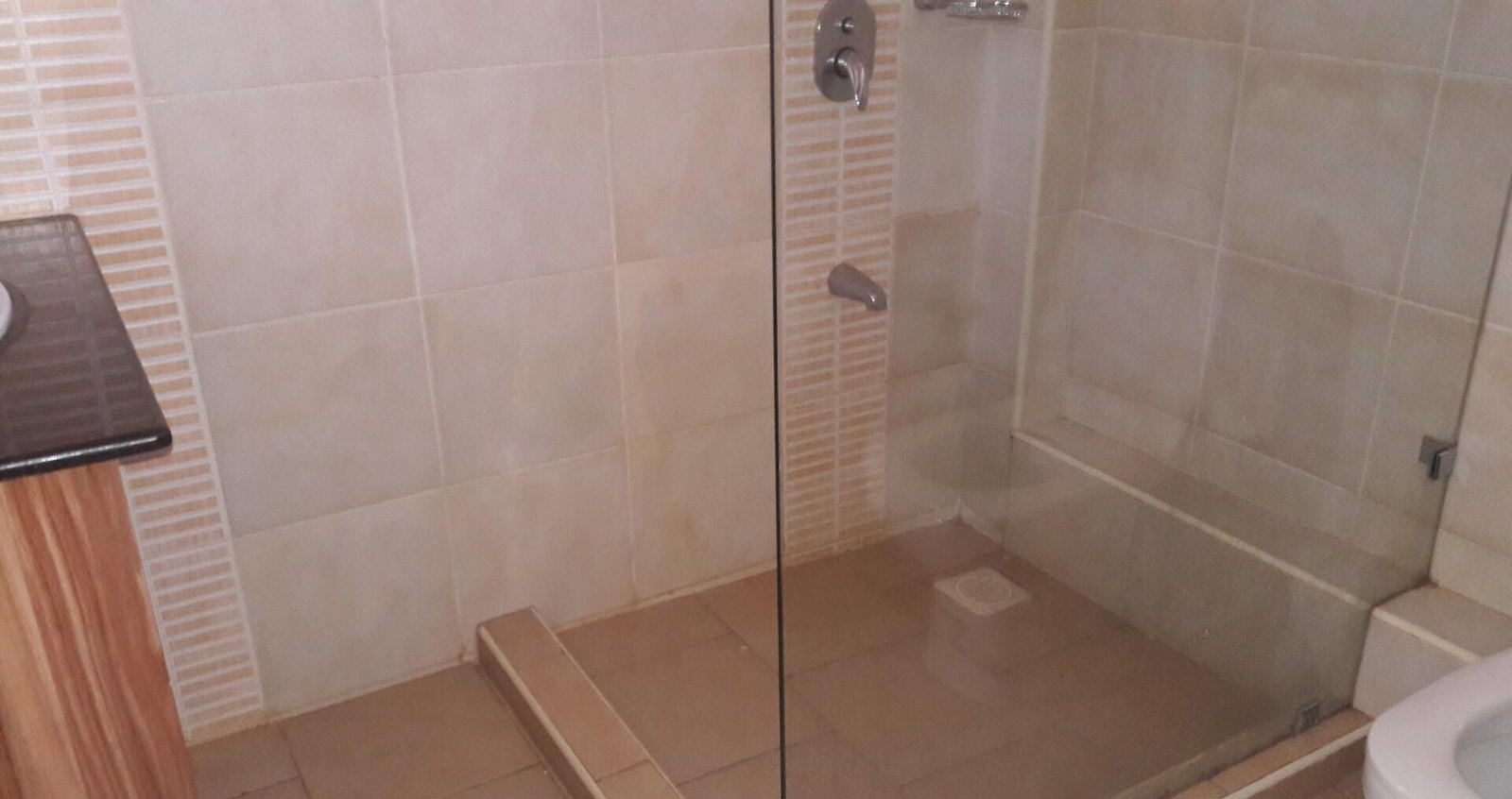 4BR All-Ensuite Townhouse with Fireplace & Pool – Peponi, Nairobi