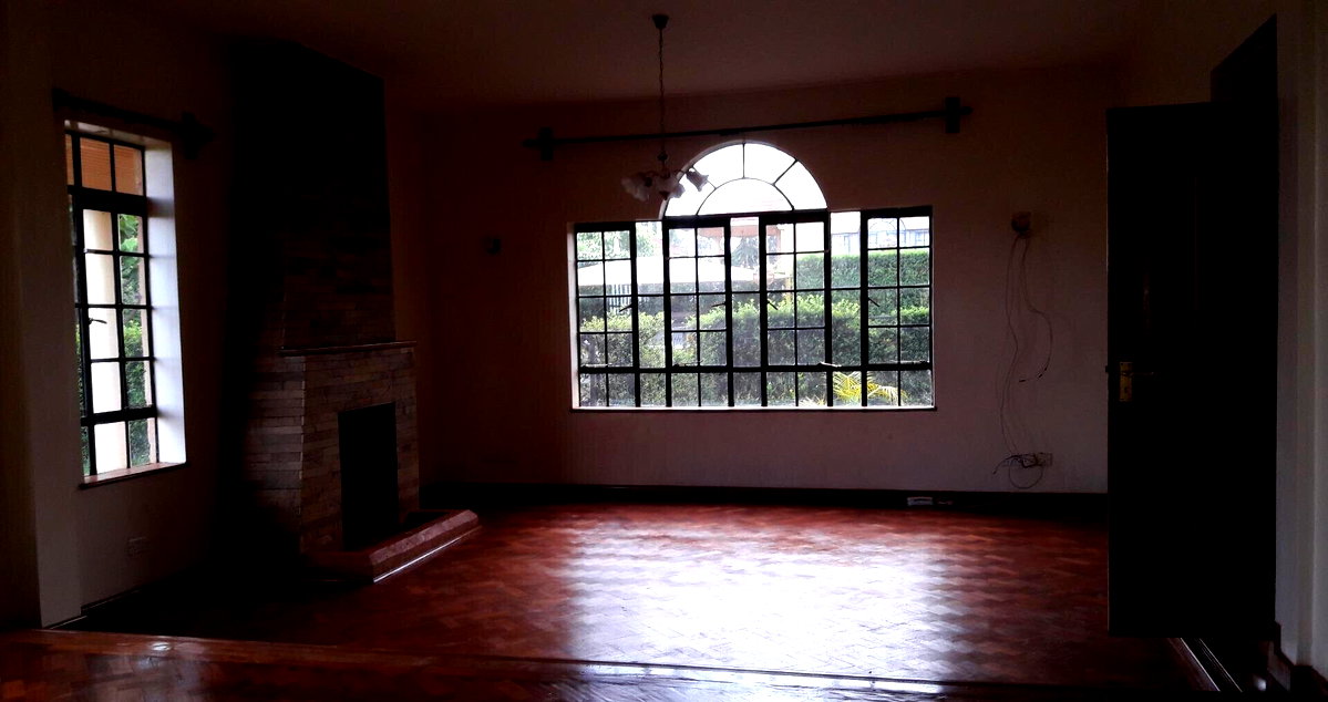 4BR All-Ensuite Townhouse with Fireplace & Pool – Peponi, Nairobi