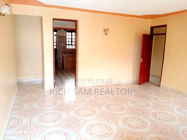 3bdrm Apartment in Kiamunyi, Nakuru Town West for rent