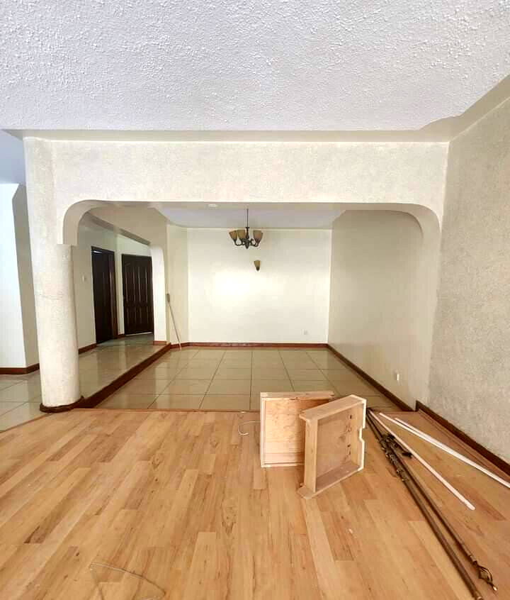 5-Ensuite Townhouse with Pool & Borehole - Lavington Gated