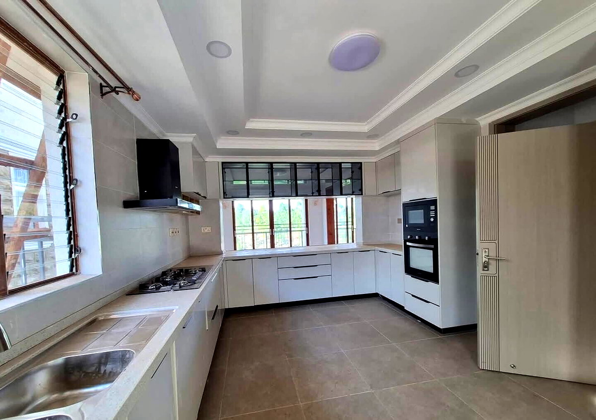 4BR All-Ensuite Townhouse with Steam Bath & Golf Estate Living – Migaa, Nairobi